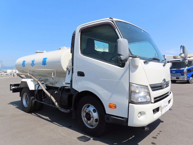 日野 TKG-XZU700X