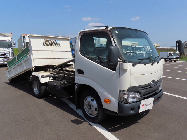 日野 TKG-XZU620T