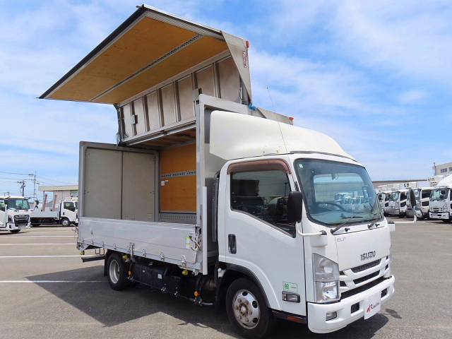 いすゞ TRG-NPR85AN