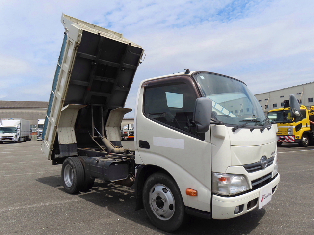 日野 TKG-XZU630T