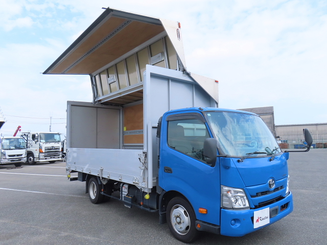 トヨタ 2RG-XZU710