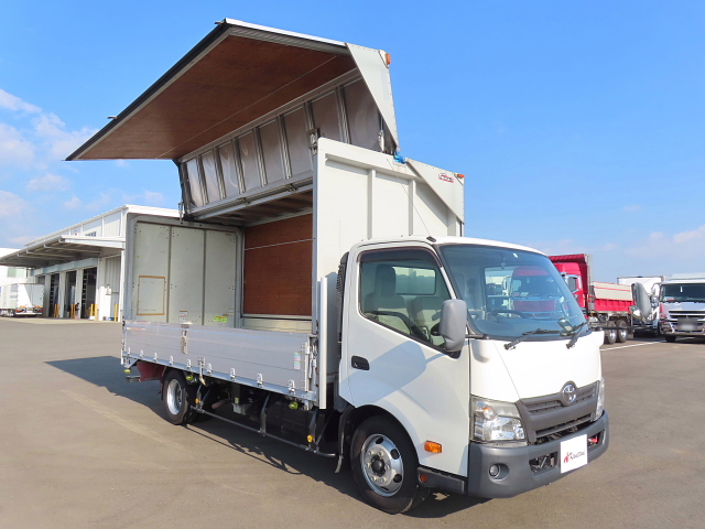 トヨタ TKG-XZU720