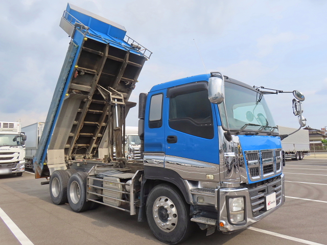 いすゞ QKG-CXZ77AT