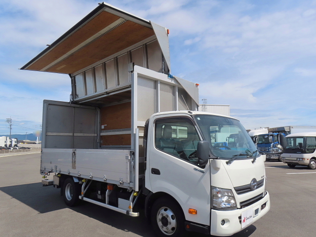 日野 TKG-XZU712M