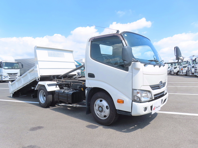 日野 TKG-XZU620T